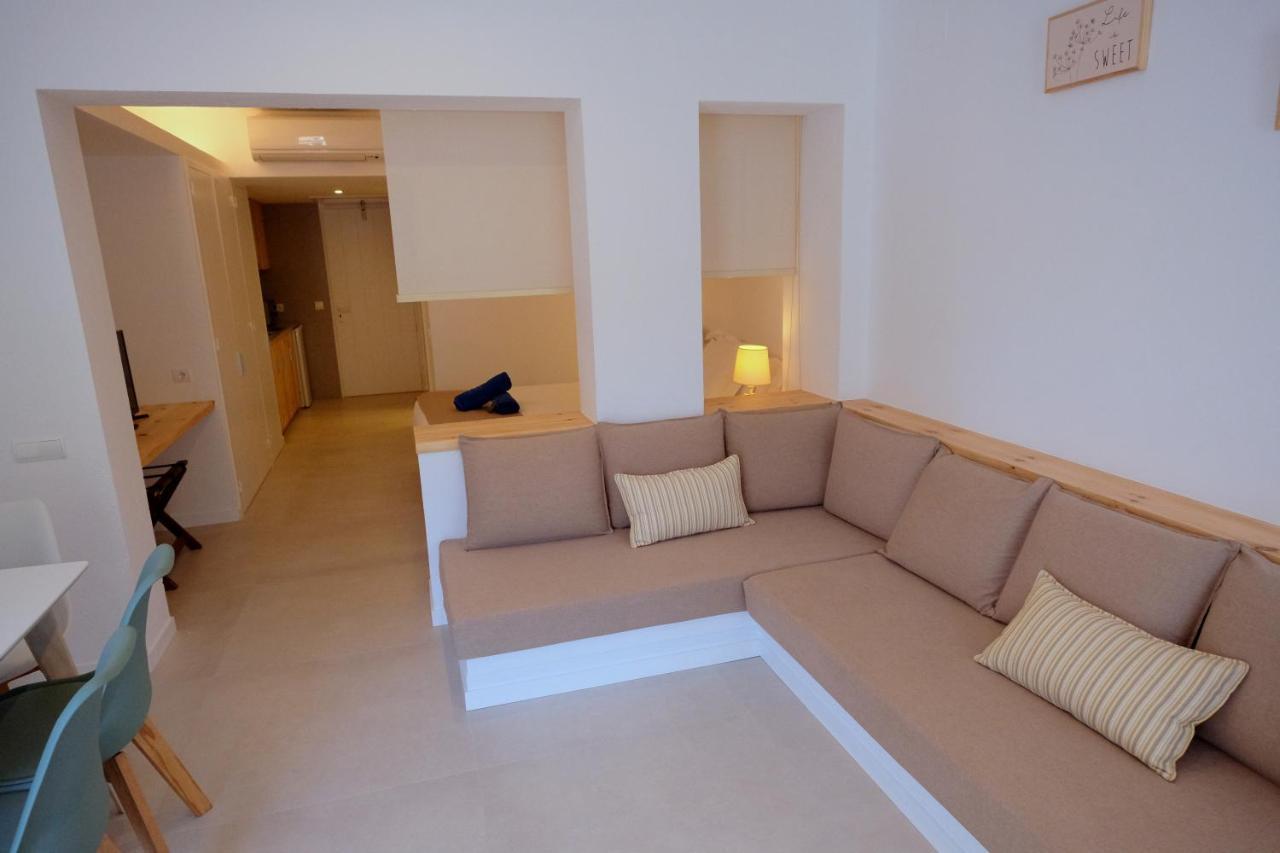 Hotel Calina Cadaques Ngoại thất bức ảnh