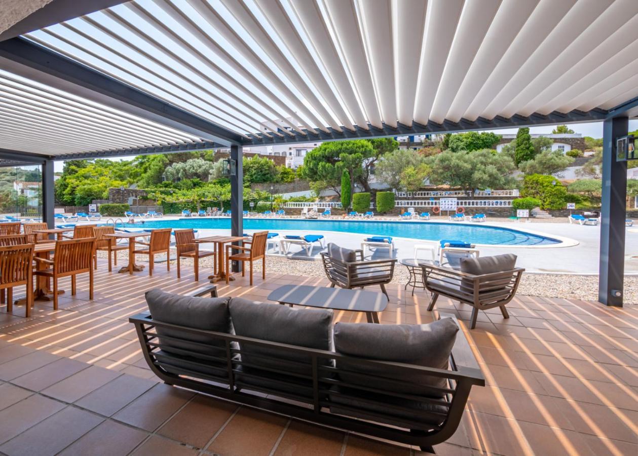 Hotel Calina Cadaques Ngoại thất bức ảnh