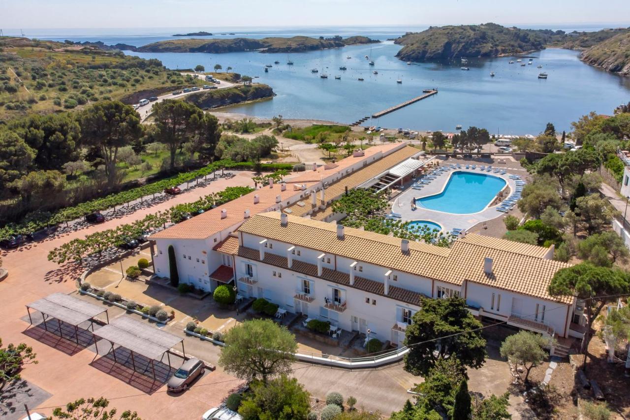 Hotel Calina Cadaques Ngoại thất bức ảnh