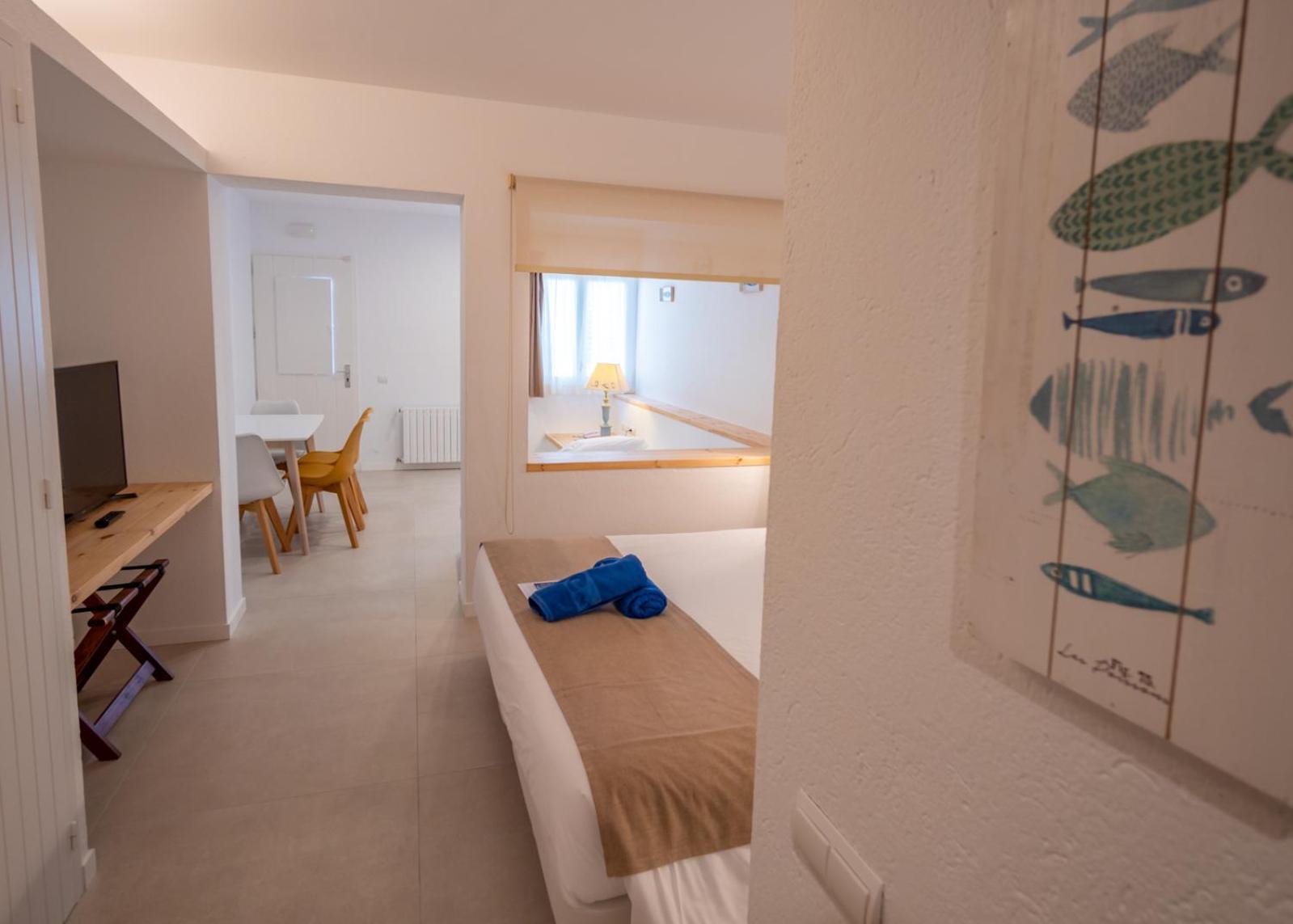 Hotel Calina Cadaques Ngoại thất bức ảnh