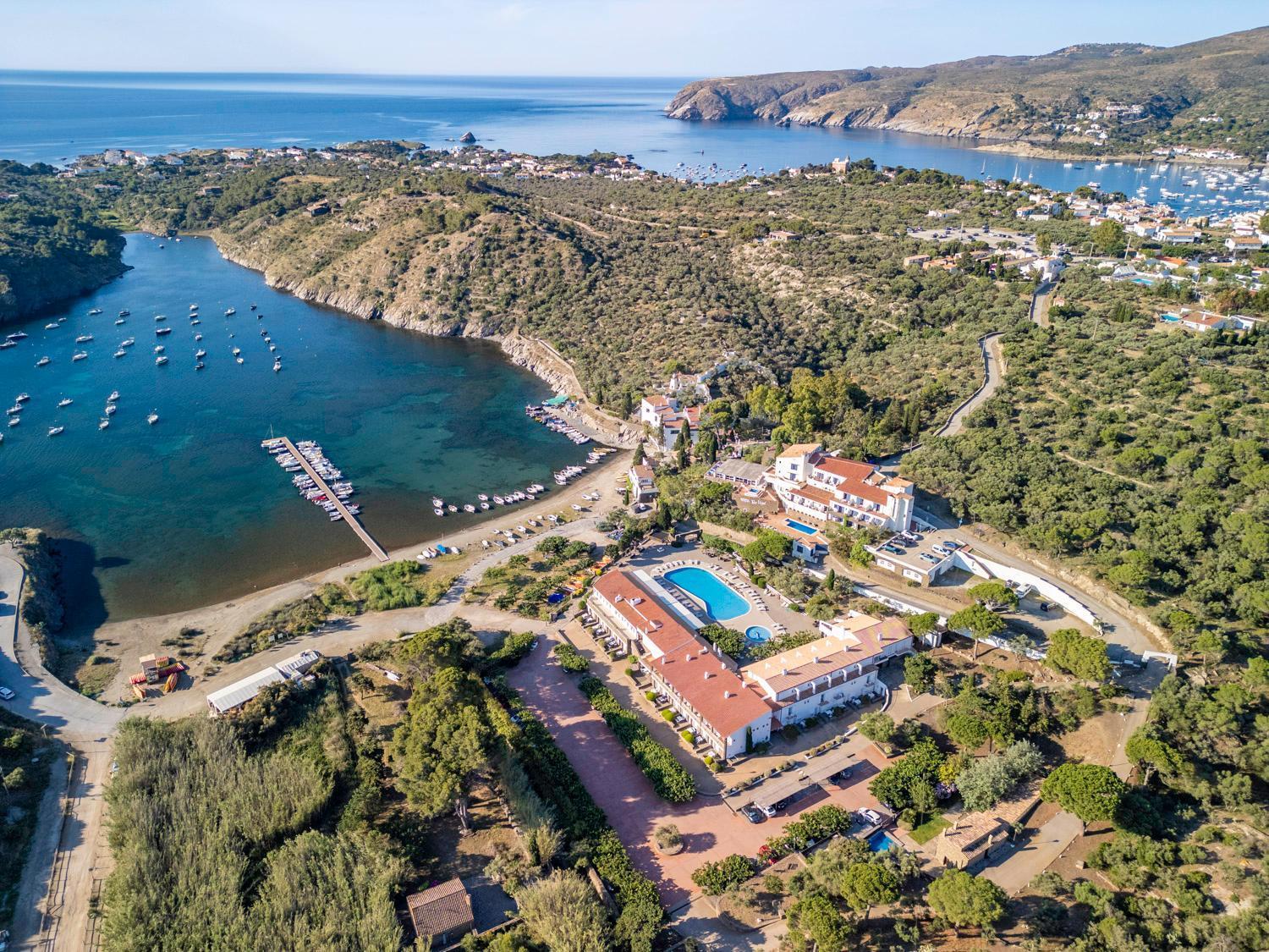 Hotel Calina Cadaques Ngoại thất bức ảnh