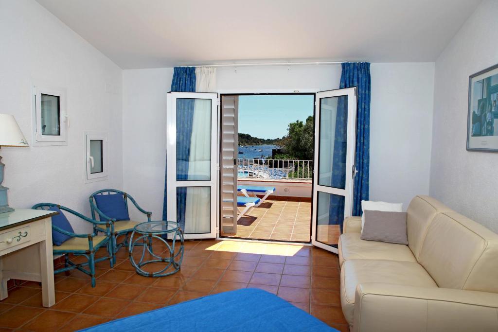 Hotel Calina Cadaques Phòng bức ảnh