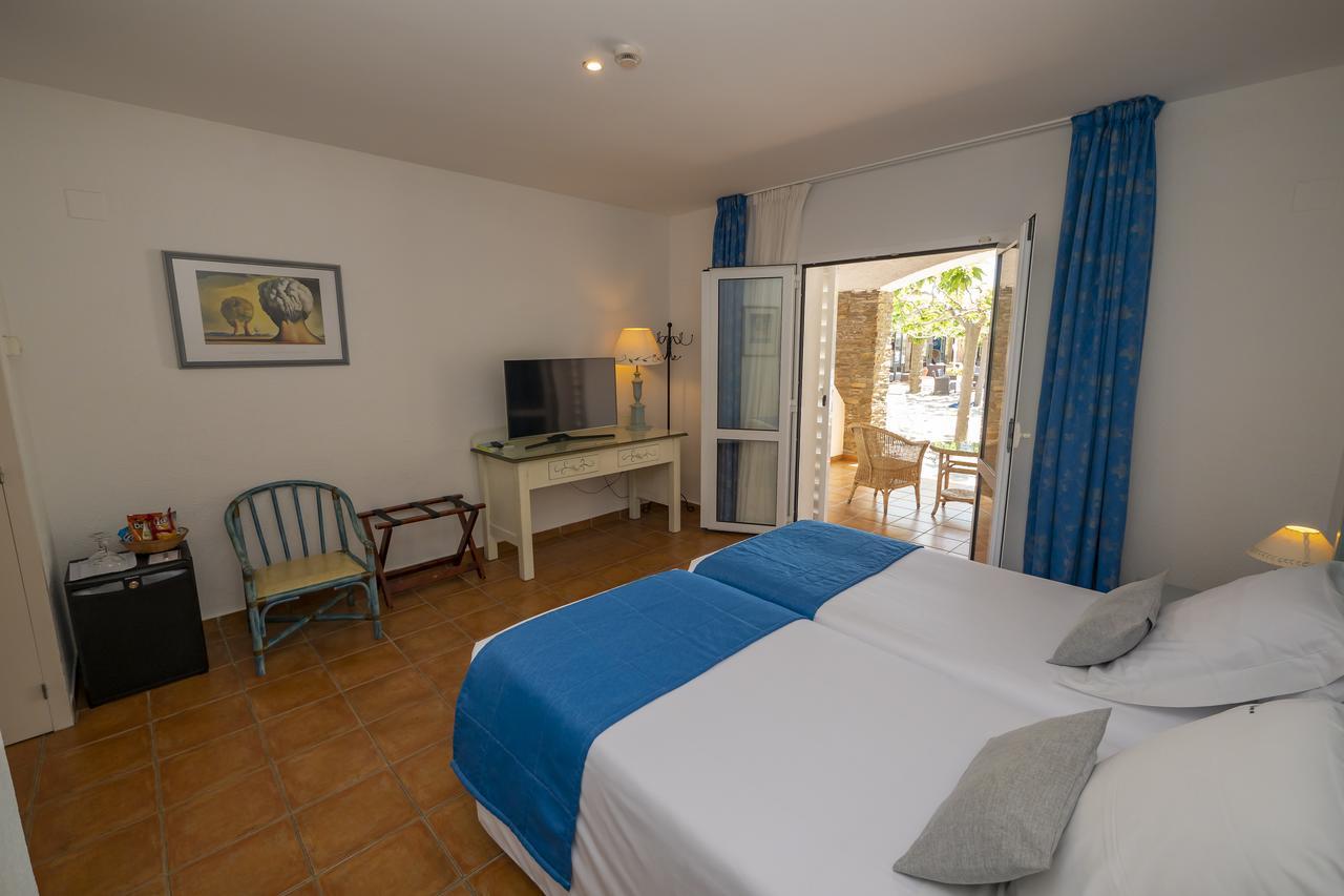 Hotel Calina Cadaques Ngoại thất bức ảnh